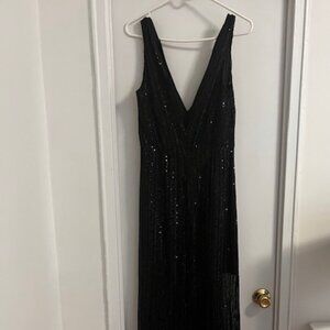 BB Dakota RSVP Black sequin dress  (NWT, Size 10)